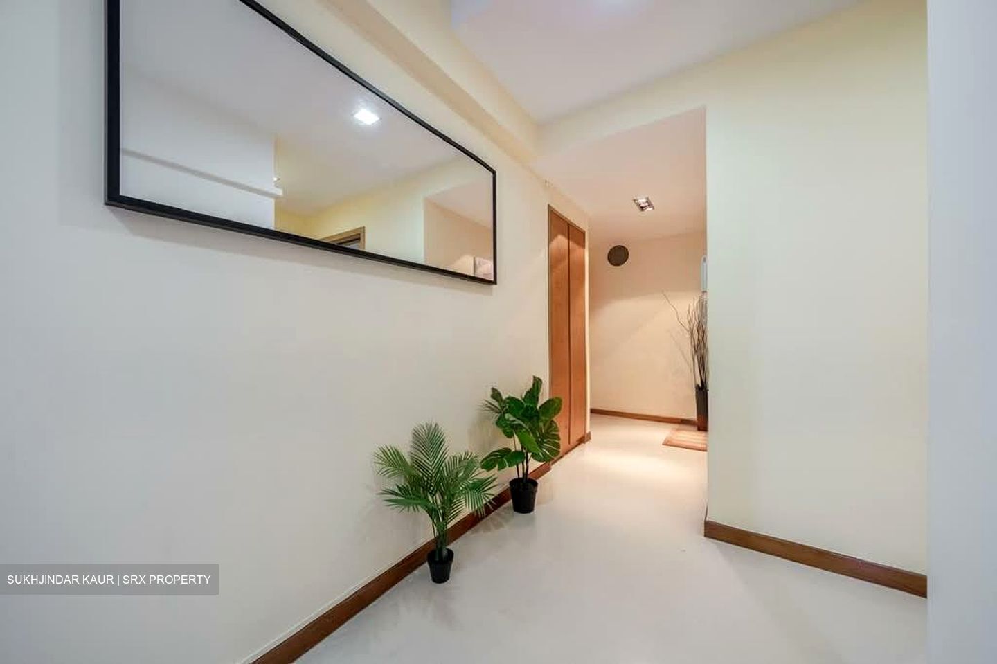 Savannah Condopark (D18), Condominium #592018271